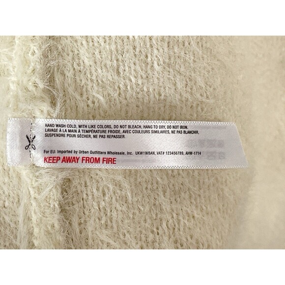 Sleeping On Snow Women OS Cozy Nights Fuzzy Kimono Cardigan Eyelash Knit Ivory - Picture 10 of 11